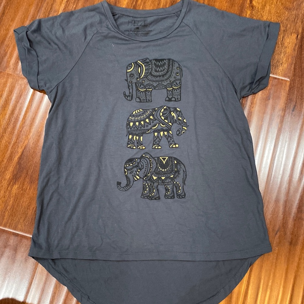 Cute elephant t shirt